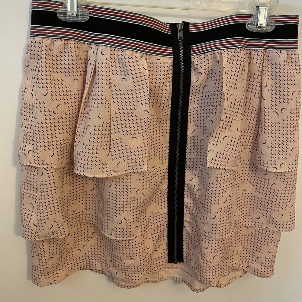 BCBG size Large skirt with ruffle, pink, black and red. The color on tag is Buff